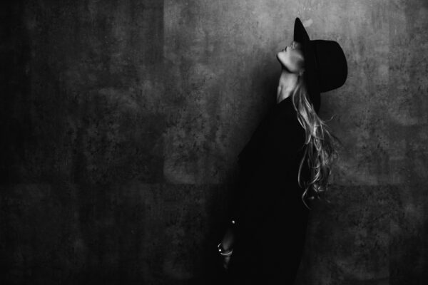Beautiful,Young,Mysterious,Blond,Girl,In,Black,Hat,And,Black