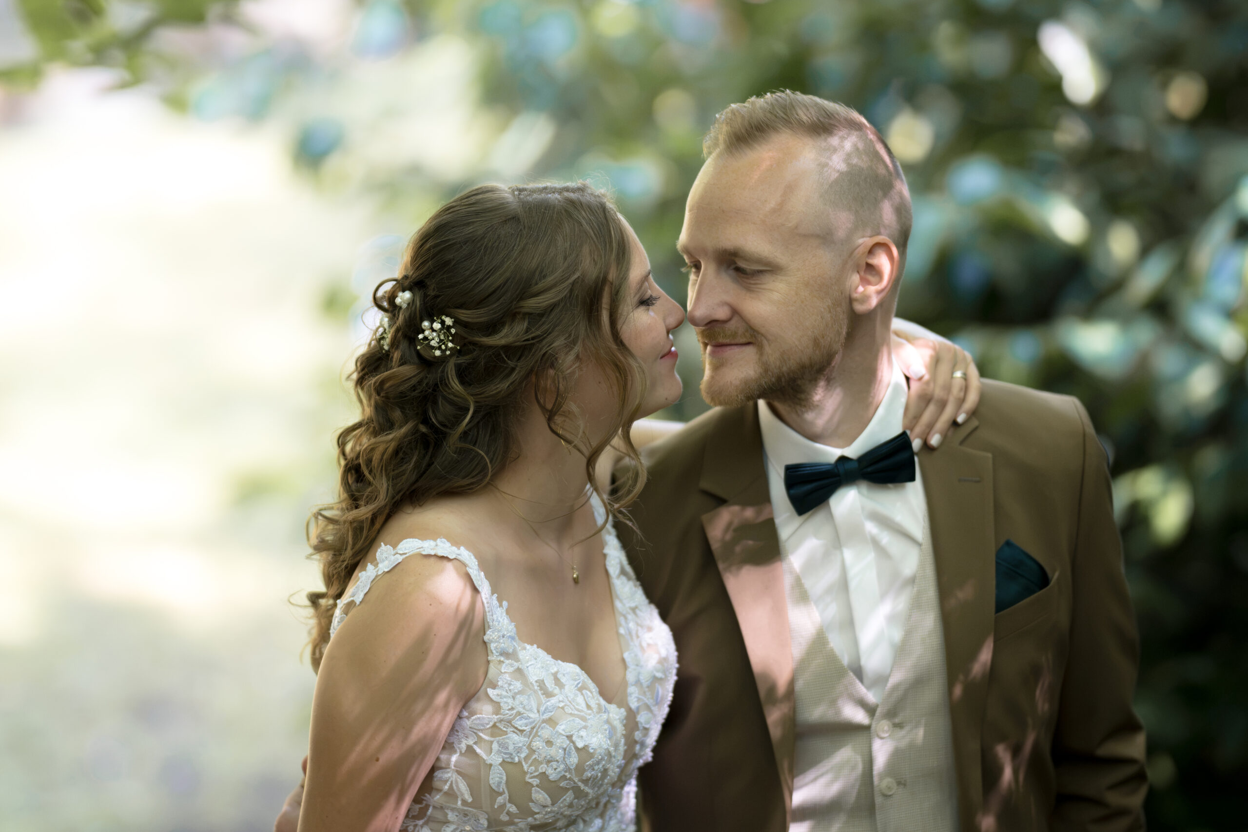 Hochzeitsfotografie im Schmutterpark Augsburg